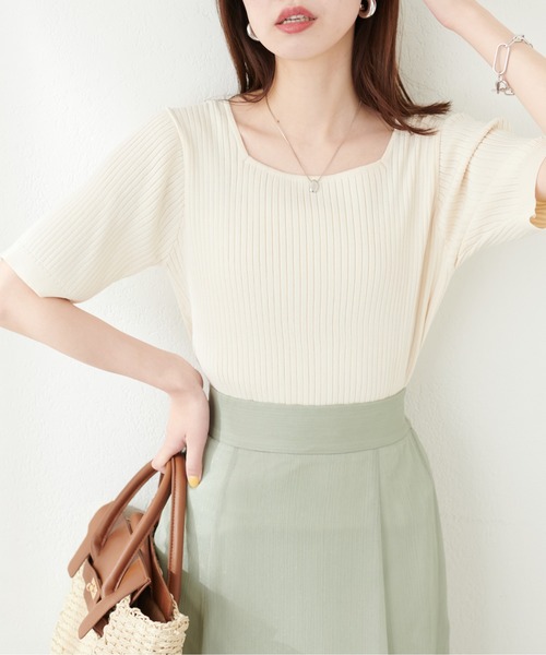 natural couture(ナチュラルクチュール)の「プチプラスクエアワイドリブニット(ニット/セーター・レディース・グレイッシュベージュ/ブラック/サックスブルー/アイボリー/ピンク/グリーン・FREE)」の7枚目の写真