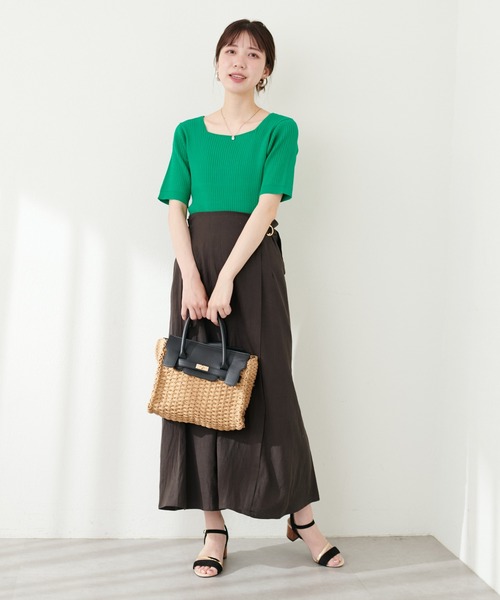 natural couture(ナチュラルクチュール)の「プチプラスクエアワイドリブニット(ニット/セーター・レディース・グレイッシュベージュ/ブラック/サックスブルー/アイボリー/ピンク/グリーン・FREE)」の22枚目の写真