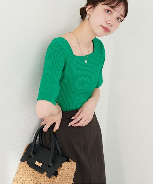 natural couture(ナチュラルクチュール)の「プチプラスクエアワイドリブニット(ニット/セーター・レディース・グレイッシュベージュ/ブラック/サックスブルー/アイボリー/ピンク/グリーン・FREE)」の19枚目の写真