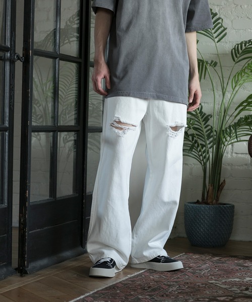 aimoha(アイモハ)の「【aimoha neo】CHIC URBANITE RELAXED FIT DISTRESSED DENIM(デニムパンツ・メンズ・ブラック/ホワイト/ダークブルー・MEDIUM/LARGE/X-LARGE/XX-LARGE)」の6枚目の写真