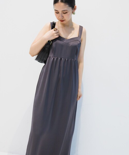 Demi-Luxe BEAMS（デミルクス ビームス）の「Demi-Luxe BEAMS / サテン ギャザー キャミソールワンピース（ワンピース・レディース・グレー/ブラック・36/38）」の2枚目の写真