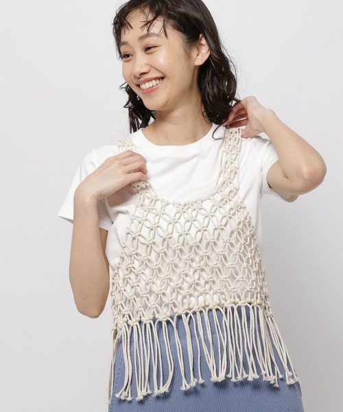niko and...(ニコアンド)の「マクラメフリンジベスト(ベスト・レディース・ブラック/アイボリー・FREE)」の20枚目の写真