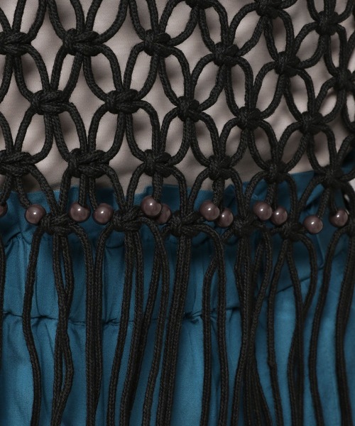 niko and...(ニコアンド)の「マクラメフリンジベスト(ベスト・レディース・ブラック/アイボリー・FREE)」の12枚目の写真