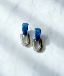 アクリルエリプスピアス