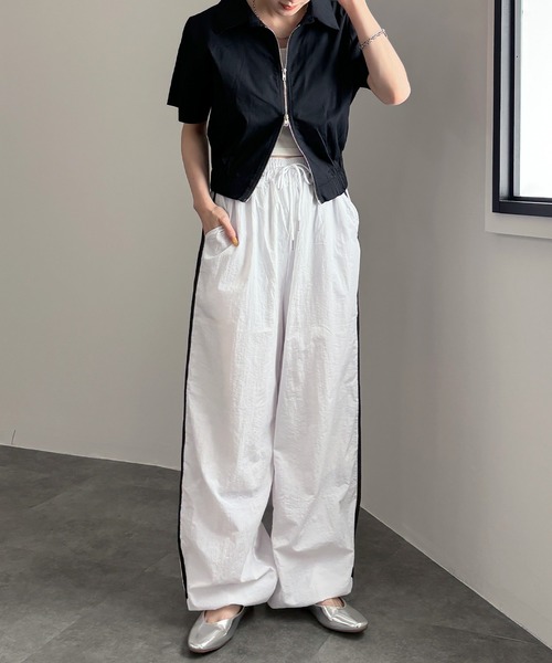 ISOOK(アイスー)の「【ISOOK / アイスー】サイドラインナイロンパンツ / サイドラインパンツ カーゴパンツ ジャージ トラックパンツ ZOZOTOWN限定(その他パンツ・レディース・チャコールグレー/グレー/ホワイト・FREE)」の21枚目の写真