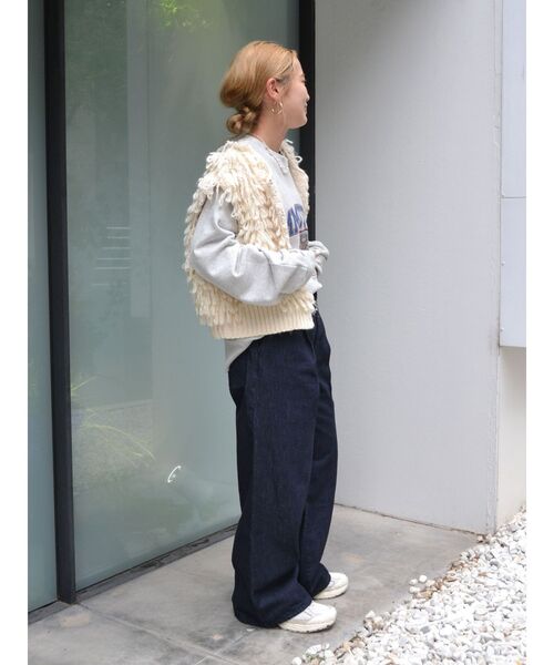 Ungrid（アングリッド）の「【WEB限定】カレッジルーズスウェット（スウェット・レディース・チャコールグレー/グリーン/ピンク/ライトグレー・FREE）」の5枚目の写真