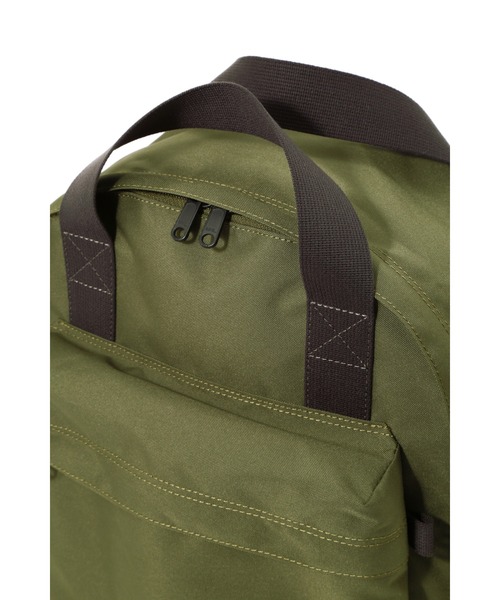 MHL.（エムエイチエル）の「POLYESTER CANVAS（バックパック/リュック・レディース・ブラック/カーキ・FREE）」の4枚目の写真