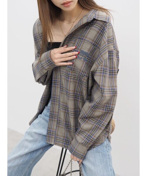 EVRIS（エヴリス）の「ワンポイントオーバーシャツ（シャツ/ブラウス・レディース・ホワイト/ピンク/その他1・FREE）」の11枚目の写真