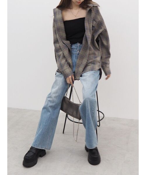 EVRIS（エヴリス）の「ワンポイントオーバーシャツ（シャツ/ブラウス・レディース・ホワイト/ピンク/その他1・FREE）」の14枚目の写真