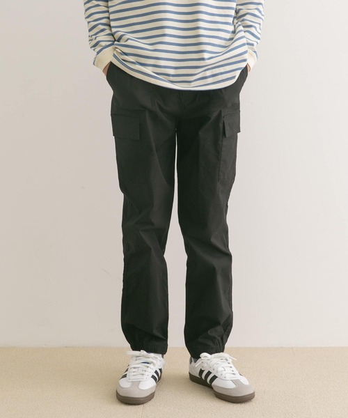 URBAN RESEARCH DOORS(アーバンリサーチドアーズ)の「カーゴパンツ(KIDS)(その他パンツ・キッズ・ブラック/カーキ・120/135/105/150)」の4枚目の写真