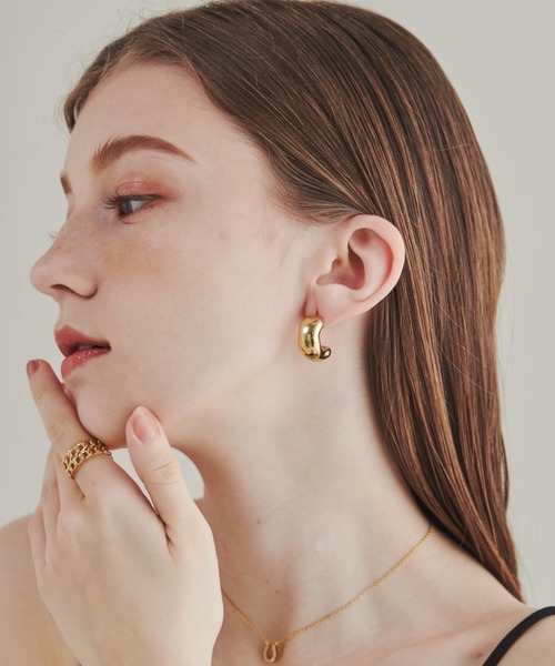 セール】【 金属アレルギー対応 】 ぷっくりピアス サージカル