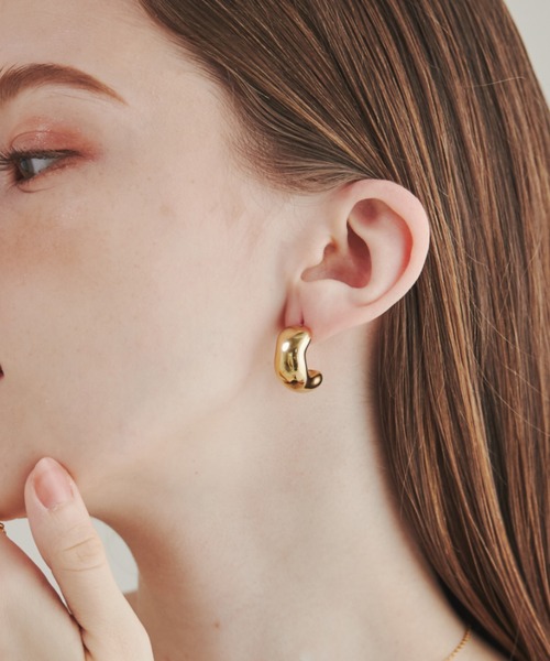 セール】【 金属アレルギー対応 】 ぷっくりピアス サージカル