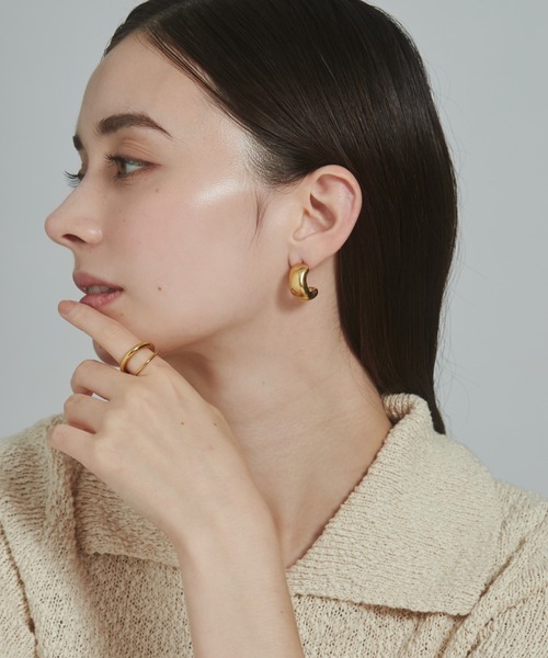 セール】【 金属アレルギー対応 】 ぷっくりピアス サージカル