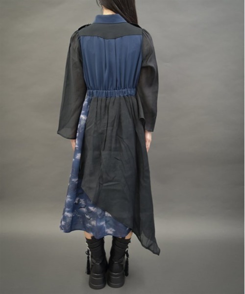 axes femme POETIQUE(アクシーズファムポエティック)の「ダークロマンスバイカラーワンピース(ワンピース・レディース・ワイン/ブルー/ブラック・MEDIUM)」の9枚目の写真