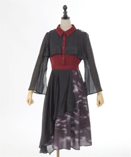 axes femme POETIQUE(アクシーズファムポエティック)の「ダークロマンスバイカラーワンピース(ワンピース・レディース・ワイン/ブルー/ブラック・MEDIUM)」の13枚目の写真