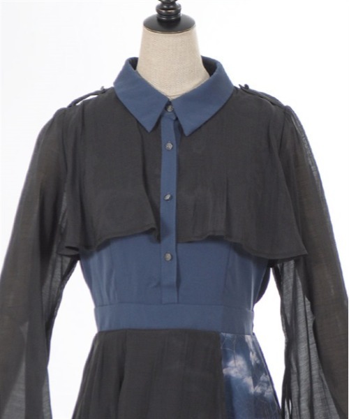 axes femme POETIQUE(アクシーズファムポエティック)の「ダークロマンスバイカラーワンピース(ワンピース・レディース・ワイン/ブルー/ブラック・MEDIUM)」の22枚目の写真