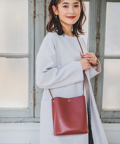 ITS'DEMO（イッツデモ）の「◆【三層構造】かるいかばんミニショルダー（ショルダーバッグ・レディース・ベージュ/ワインレッド/ライトグレー/ブラック/パープル・00）」の6枚目の写真