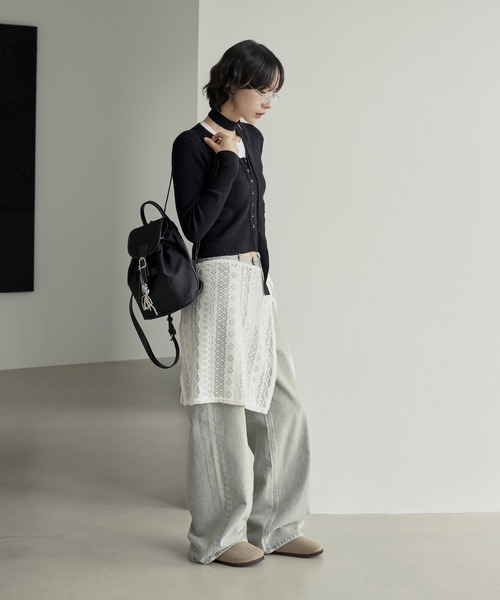 UNE MANSION(ユヌマンション)の「サイドスリットストリングリボン起毛ニットレースラップスカート(スカート・レディース・ブラック/アイボリー・FREE)」の7枚目の写真