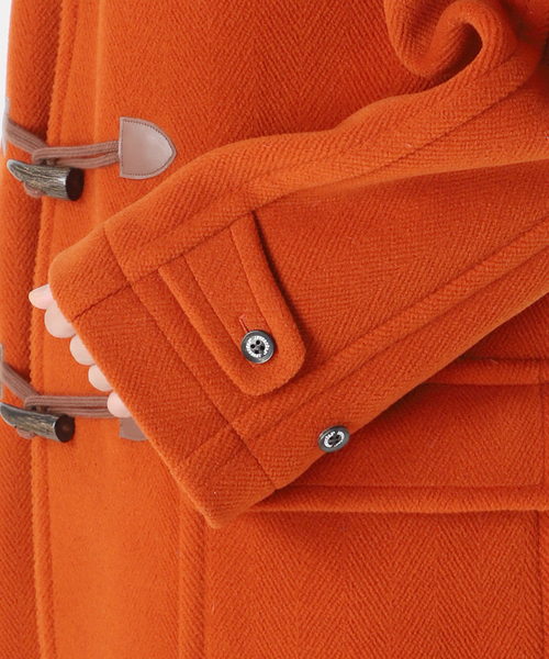 INVERTERE（インバーティア）の「INVERTERE(インバーティア) 別注 デタッチャブルヘリンボンダッフル（ダッフルコート・メンズ・オレンジ/ブラック・38/40）」の6枚目の写真