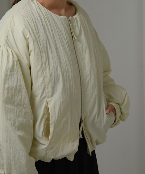 Amiur(エミレ)の「marshmallow volume outer / マシュマロボリュームアウター(その他アウター・レディース・アイボリー/ブラック/ベージュ・FREE)」の2枚目の写真