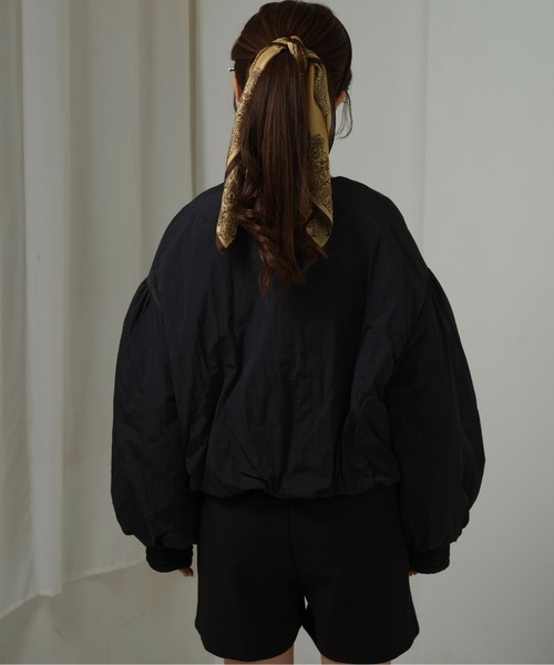 Amiur(エミレ)の「marshmallow volume outer / マシュマロボリュームアウター(その他アウター・レディース・アイボリー/ブラック/ベージュ・FREE)」の10枚目の写真