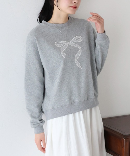 BLUEEAST(ブルーイースト)の「レースリボン刺繍スウェット(スウェット・レディース・チャコールグレー/グレー/アイボリー・MEDIUM)」の19枚目の写真