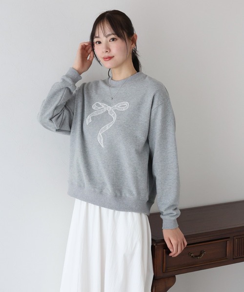 BLUEEAST(ブルーイースト)の「レースリボン刺繍スウェット(スウェット・レディース・チャコールグレー/グレー/アイボリー・MEDIUM)」の22枚目の写真