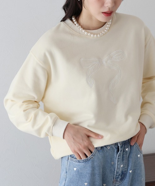 BLUEEAST(ブルーイースト)の「レースリボン刺繍スウェット(スウェット・レディース・チャコールグレー/グレー/アイボリー・MEDIUM)」の12枚目の写真