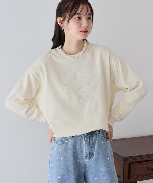 BLUEEAST(ブルーイースト)の「レースリボン刺繍スウェット(スウェット・レディース・チャコールグレー/グレー/アイボリー・MEDIUM)」の13枚目の写真
