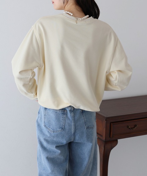 BLUEEAST(ブルーイースト)の「レースリボン刺繍スウェット(スウェット・レディース・チャコールグレー/グレー/アイボリー・MEDIUM)」の16枚目の写真