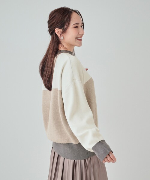 Cutie Blonde（キューティーブロンド）の「◆【S-LL】首元あったか レトロカラーブロッキングニット（ニット/セーター・レディース・ベージュ系4/ホワイト系7/ブラック系4・04/02/01/03）」の5枚目の写真