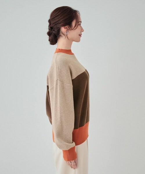 Cutie Blonde（キューティーブロンド）の「◆【S-LL】首元あったか レトロカラーブロッキングニット（ニット/セーター・レディース・ベージュ系4/ホワイト系7/ブラック系4・04/02/01/03）」の17枚目の写真
