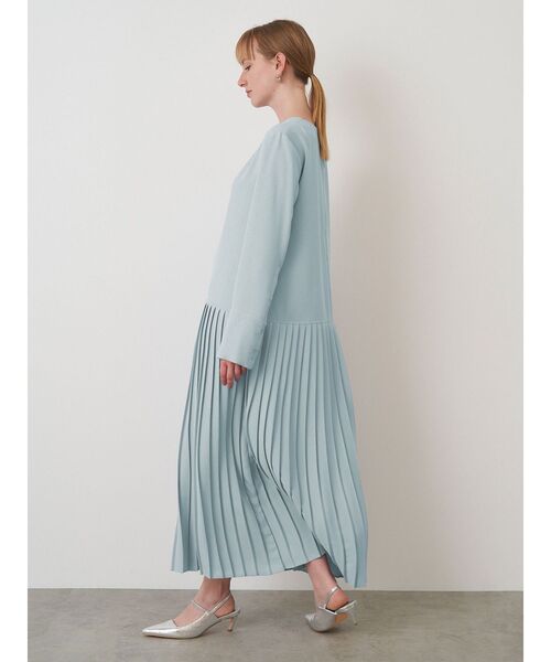 ELENDEEK（エレンディーク）の「マルチネックワンピース（ワンピース・レディース・ブルー/ブラック・01/02）」の5枚目の写真