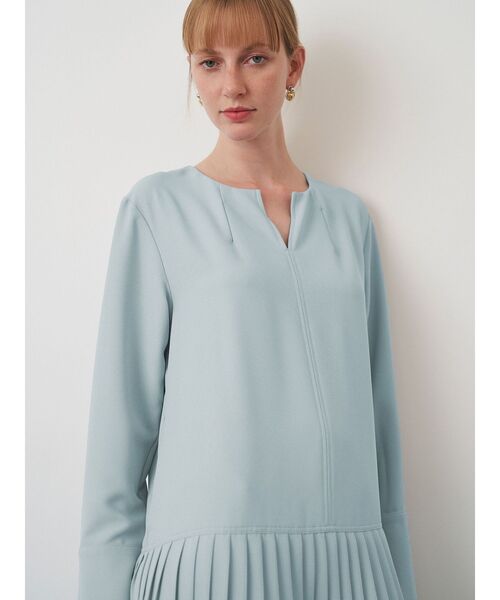 ELENDEEK（エレンディーク）の「マルチネックワンピース（ワンピース・レディース・ブルー/ブラック・01/02）」の7枚目の写真