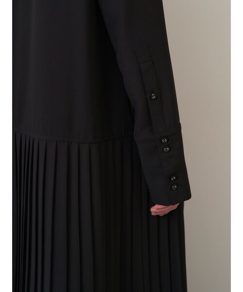 ELENDEEK（エレンディーク）の「マルチネックワンピース（ワンピース・レディース・ブルー/ブラック・01/02）」の16枚目の写真