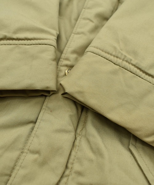 WOOLRICH（ウールリッチ）の「【ヴィンテージ古着】70-80’s Woolrich 中綿入り マウンテンジャケット USA製（マウンテンパーカー・メンズ・ベージュ・LARGE）」の13枚目の写真
