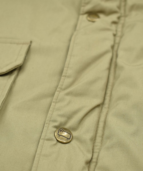 WOOLRICH（ウールリッチ）の「【ヴィンテージ古着】70-80’s Woolrich 中綿入り マウンテンジャケット USA製（マウンテンパーカー・メンズ・ベージュ・LARGE）」の16枚目の写真