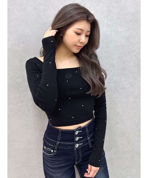 GYDA(ジェイダ)の「GDビジューニットトップス(ニット/セーター・レディース・オフホワイト/ブラック・FREE)」の3枚目の写真