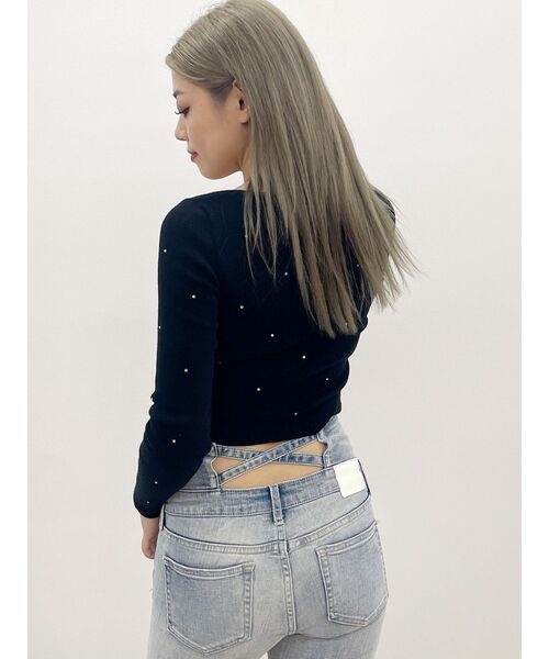 GYDA(ジェイダ)の「GDビジューニットトップス(ニット/セーター・レディース・オフホワイト/ブラック・FREE)」の11枚目の写真