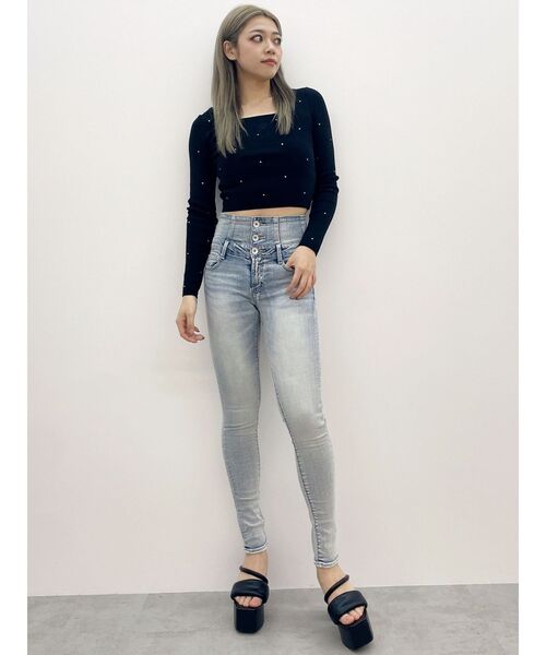 GYDA(ジェイダ)の「GDビジューニットトップス(ニット/セーター・レディース・オフホワイト/ブラック・FREE)」の13枚目の写真