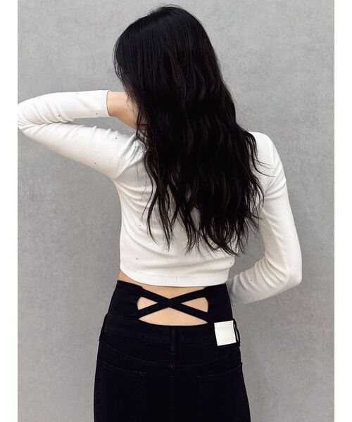 GYDA(ジェイダ)の「GDビジューニットトップス(ニット/セーター・レディース・オフホワイト/ブラック・FREE)」の18枚目の写真