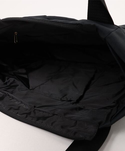 anello(アネロ)の「(LF)【anello】14ポケット 両面撥水加工 A4 トートバッグ(トートバッグ・レディース・ネイビー/ライトグレー/ブラック・ONE SIZE)」の4枚目の写真