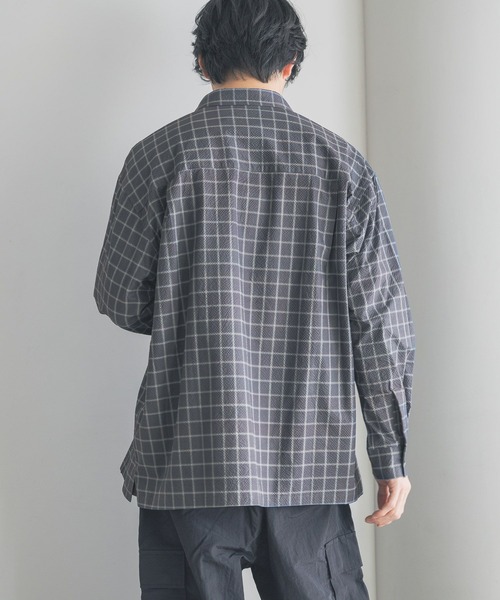 LOWRYS FARM(ローリーズファーム)の「シアサッカーチェックシャツLS 321317(シャツ/ブラウス・メンズ・グレー/ブルー/チャコールグレー・MEDIUM/LARGE)」の9枚目の写真