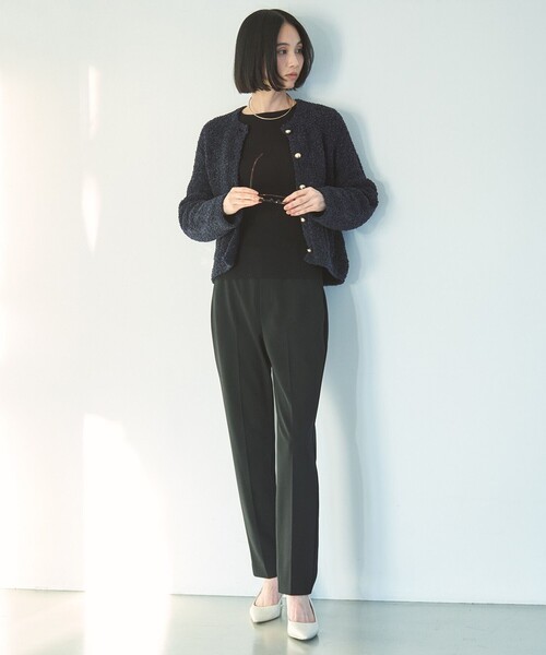 UNFILO(アンフィーロ)の「【WEB限定/セレモニー】BEAUTY MOVE センタープレス テーパードパンツ(その他パンツ・レディース・ホワイト系/ブラック系2/ネイビー系2/アイボリー系2・XX-SMALL/X-SMALL/LARGE/MEDIUM/SMALL)」の20枚目の写真