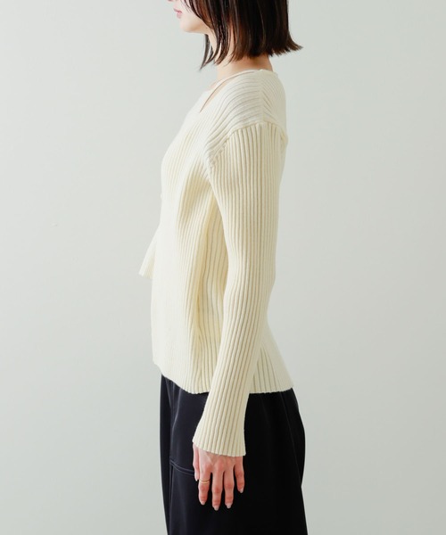 SENSE OF PLACE by URBAN RESEARCH(センスオブプレイスバイアーバンリサーチ)の「アンサンブルレイヤードセーター(ニット/セーター・レディース・グレー/アイボリー/ブラック・ONE)」の18枚目の写真