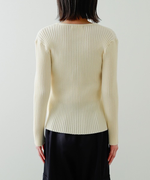 SENSE OF PLACE by URBAN RESEARCH(センスオブプレイスバイアーバンリサーチ)の「アンサンブルレイヤードセーター(ニット/セーター・レディース・グレー/アイボリー/ブラック・ONE)」の17枚目の写真