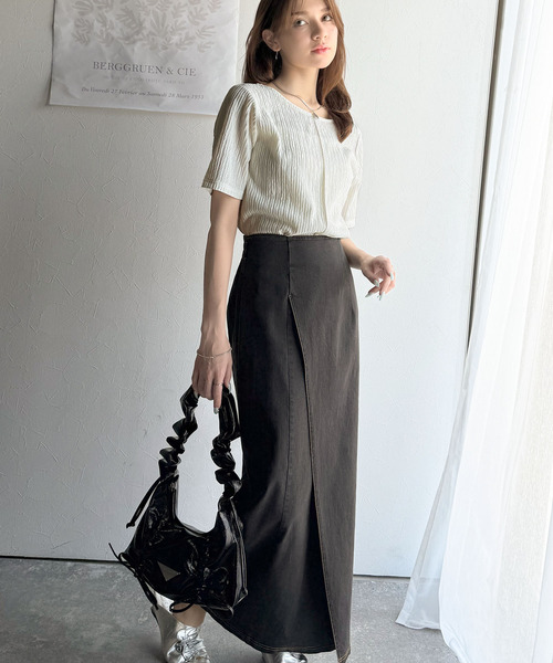 classicalelf(クラシカルエルフ)の「抜け感&二の腕カバーの優等生。前後2wayジャガードトップス(半袖)(Tシャツ/カットソー・レディース・ライトグレー/チャコール/ブラック/アイボリー・LARGE/MEDIUM/SMALL/X-LARGE)」の7枚目の写真