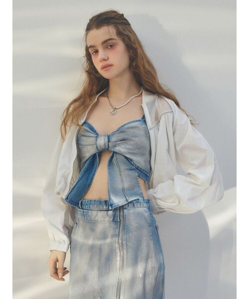 CALNAMUR（カルナムール）の「GLITTER DENIM RIBBON BUSTIER/グリッターデニムリボンビスチェ【セットアップ着用可】（シャツ/ブラウス・レディース・ライトブルー/インディゴブルー・FREE）」の13枚目の写真
