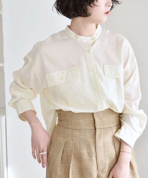 quaranciel(カランシエル)の「quaranciel:〈手洗い可能〉ドレッシー ワーク ポケット シャツ(シャツ/ブラウス・レディース・ナチュラル/ブラウン/ネイビー・ONE SIZE)」の15枚目の写真