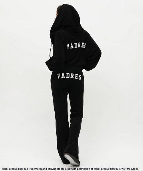 BACK TO THE FIELD（バック トゥー ザ フィールド）の「【MLB】コンパクトパイルセットアップ（ワンピース・レディース・ブラック/グリーン/ホワイト・FREE）」の19枚目の写真